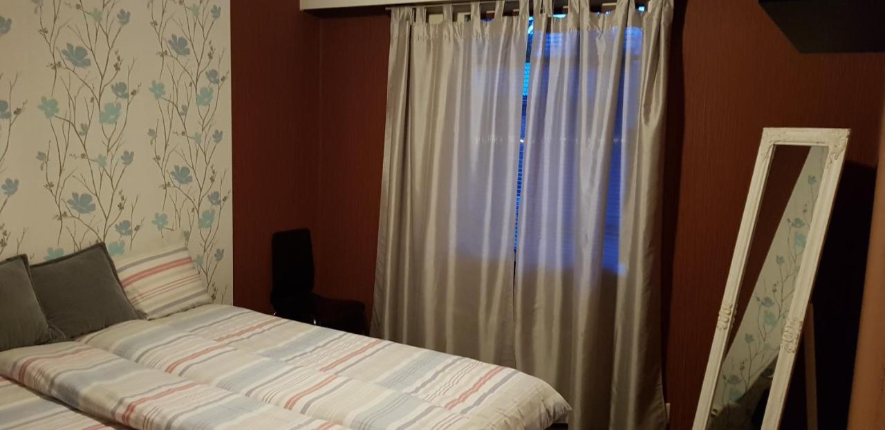 Apartment 4 Bedrooms Near Center - Kranni *