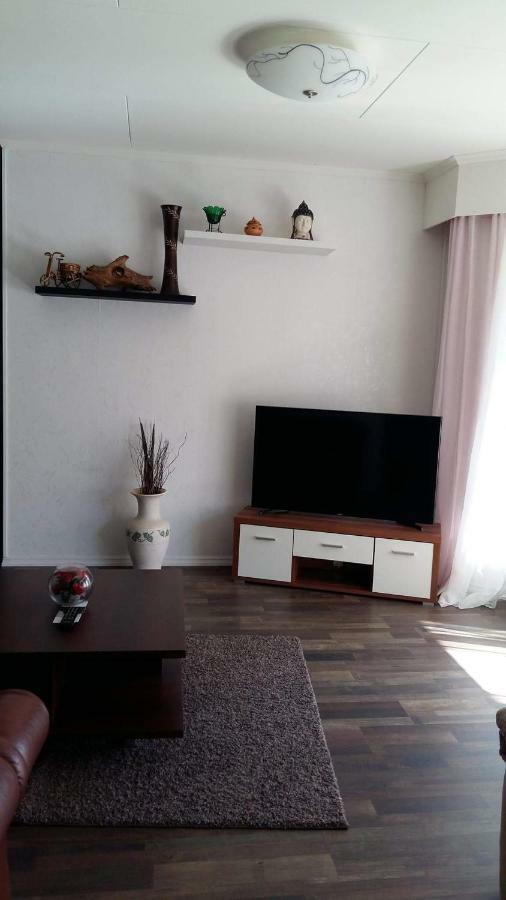 4 Bedrooms Near Center - Kranni Apartment