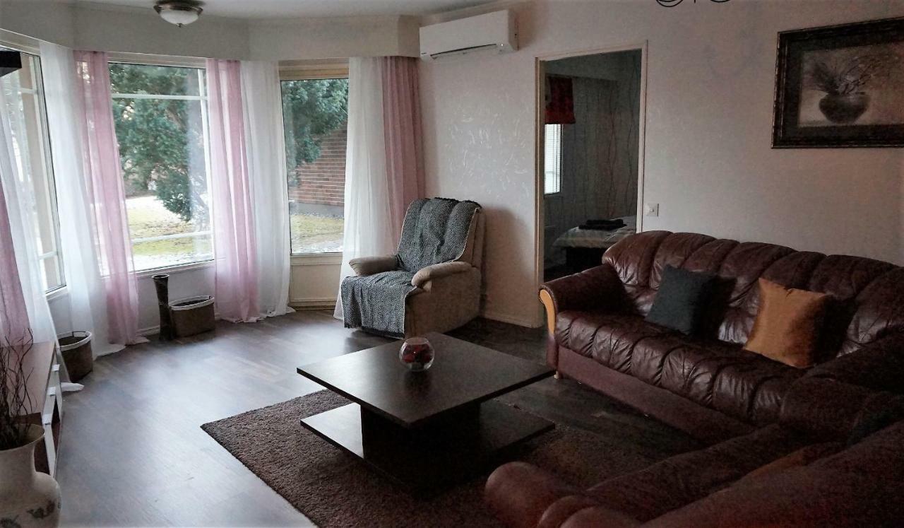 Apartment 4 Bedrooms Near Center - Kranni *