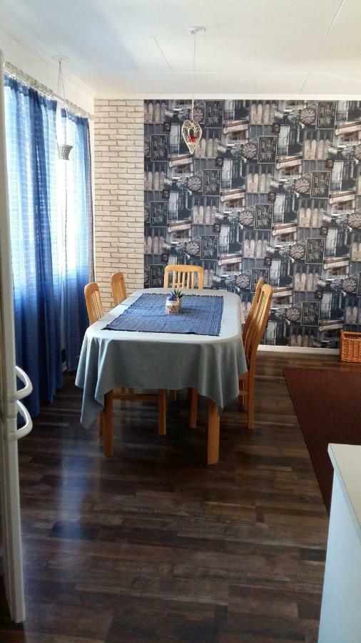 4 Bedrooms Near Center - Kranni Apartment *