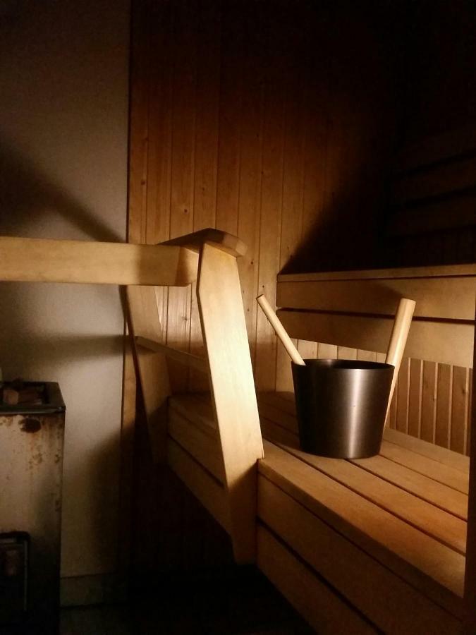 Apartment 4 Bedrooms Near Center - Kranni *